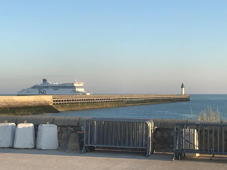Apartament Bienvenue Chez Moi Calais Zewnętrze zdjęcie