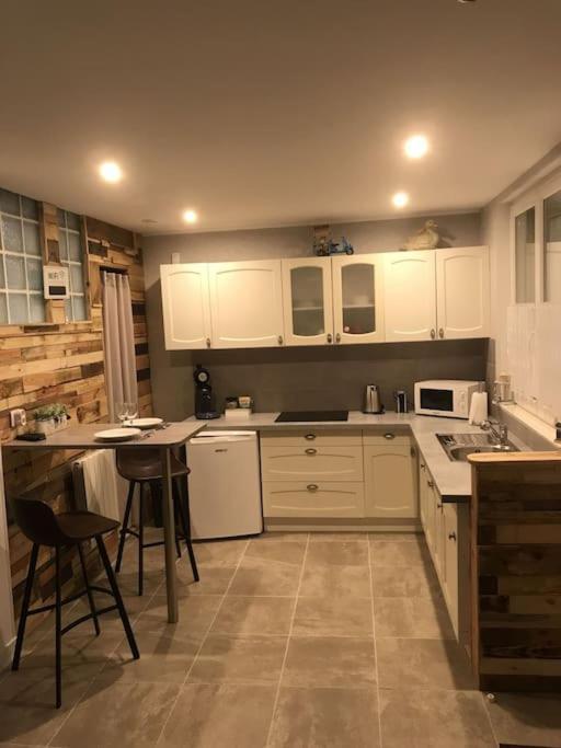 Apartament Bienvenue Chez Moi Calais Zewnętrze zdjęcie
